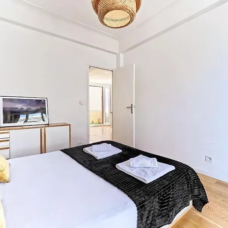 Apartment Centre Ville-superbe De 50 M2 - Cosy Avec Terrasse -wifi